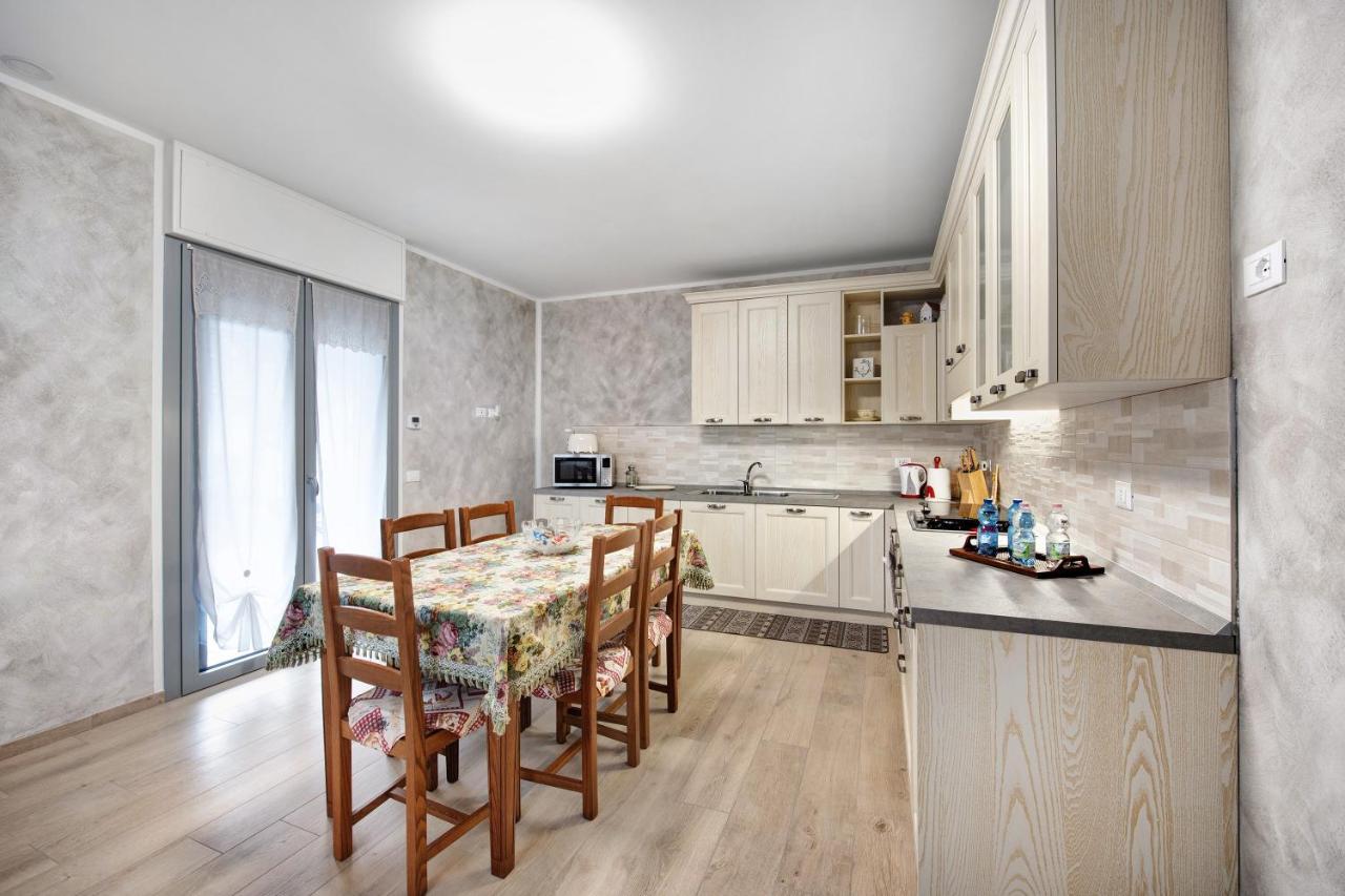ピゾーニェCasa Toviniアパートメント エクステリア 写真